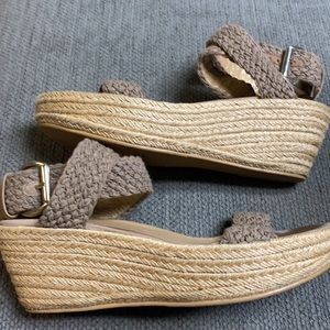 Stuart Weitzman size 9 khaki wedge sandal. Used condition